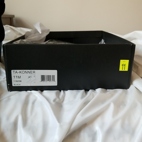 Ladies boots - Picture 3 of 4